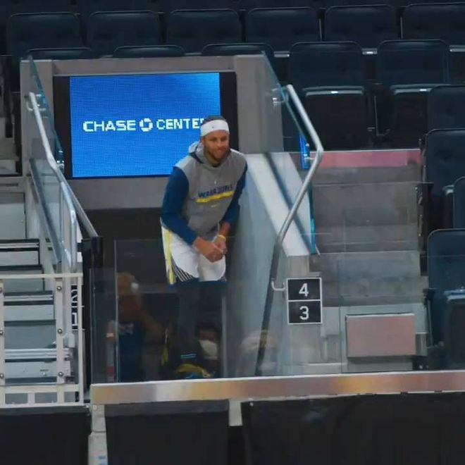 赛后体能课后；丹佛掘金队长鼓劲备战国王杯；球迷炸锅；阵容厚度经受考验的简单介绍-九游体育官网